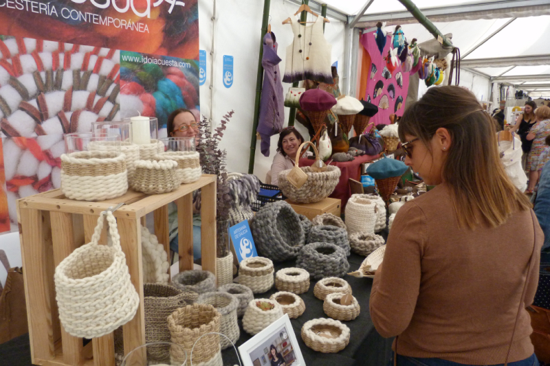 O CONCELLO DE OUTEIRO DE REI ABRE O PRAZO DE INSCRICIÓN PARA PARTICIPAR NA FEIRA DE ARTESANÍA