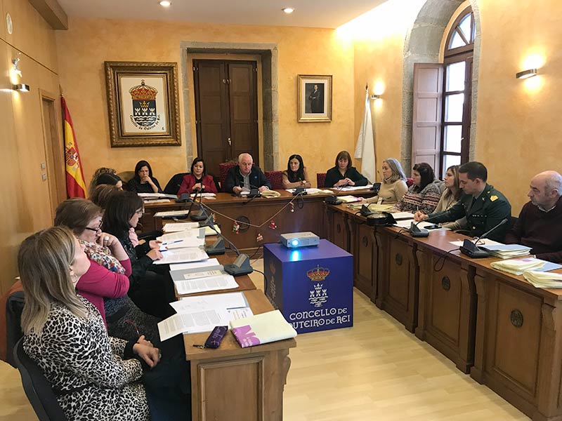 mesa-violencia-xenero-10-12-2019