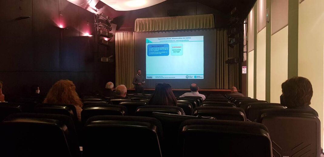 Charla Toponim&iacute;zate