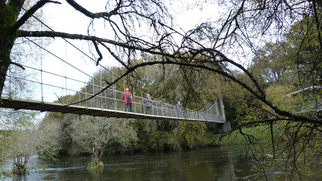 Andaina popular contra a violencia de x&eacute;nero do Concello de Outeiro de Rei
