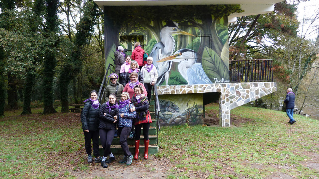 Andaina popular contra a violencia de x&eacute;nero do Concello de Outeiro de Rei