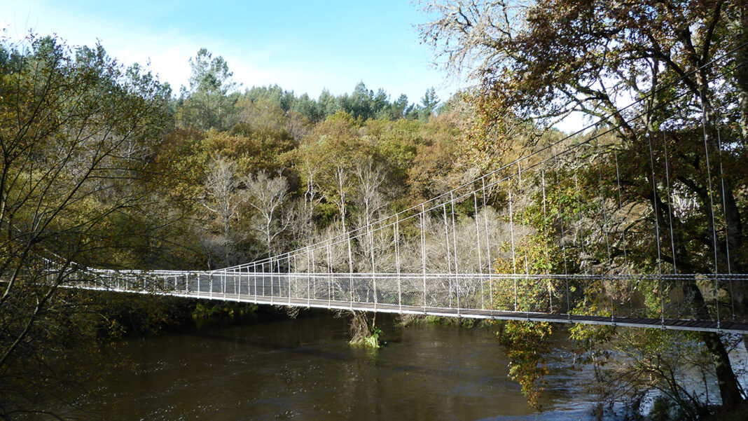 Andaina popular contra a violencia de x&eacute;nero do Concello de Outeiro de Rei